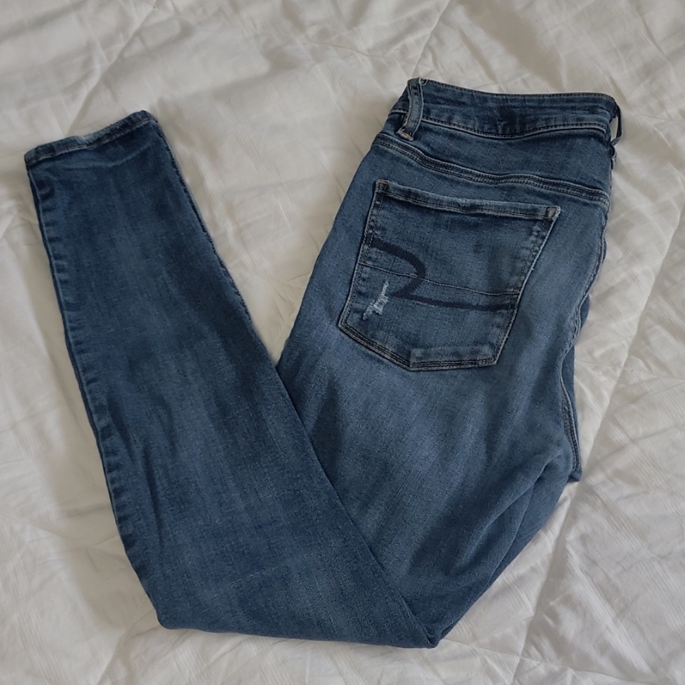 American Eagle High rise Jeans